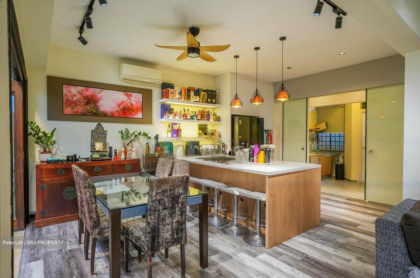 Kew Gate (D16), Terrace #459684721